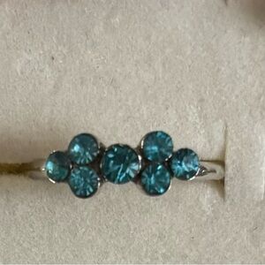 Elegant Silver and Blue Gemstone Ring